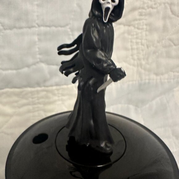 Scream 6 VI Ghost Face AMC CUP, Topper and Lid Raised Knife, no straw - Picture 3 of 7